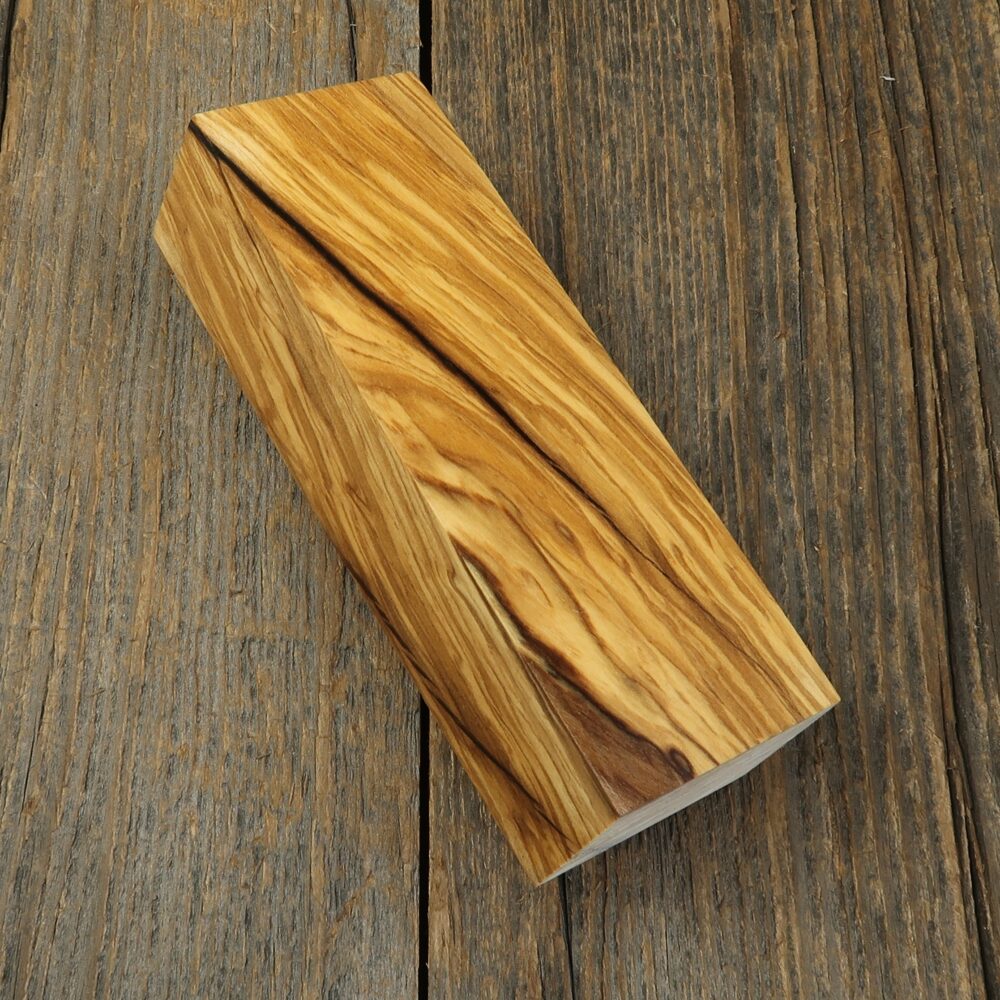 Italian olive wood - 151