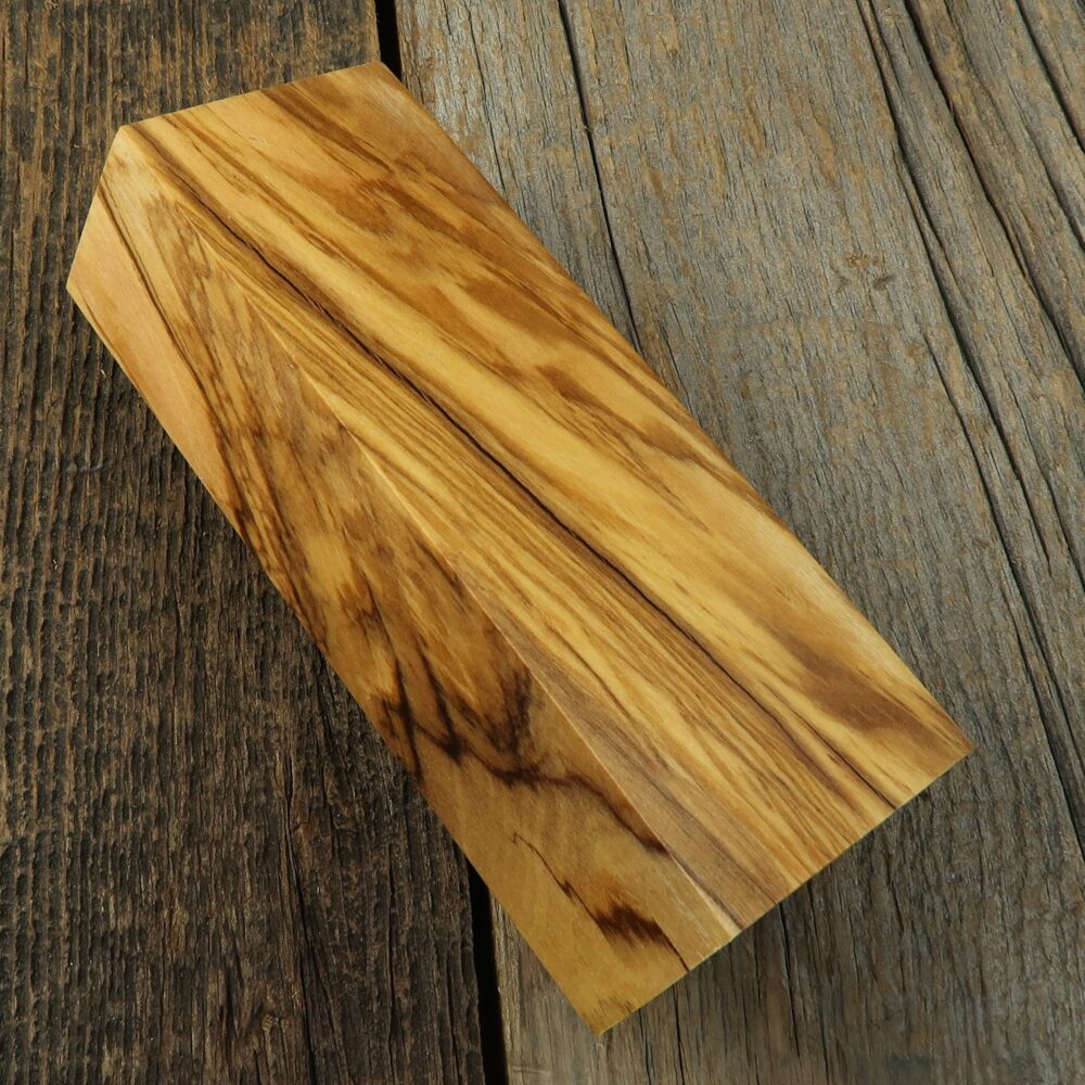 Italian olive wood - 320