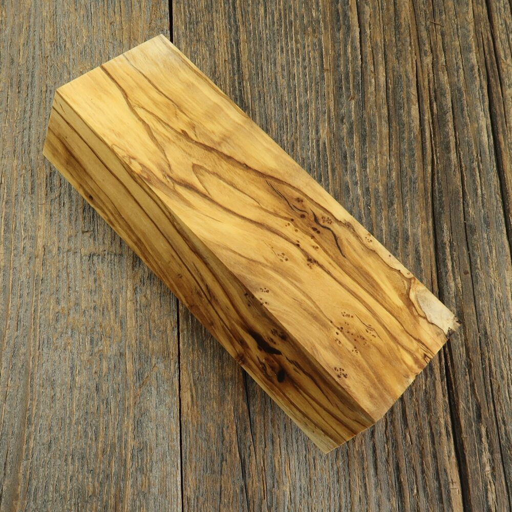 Italian olive wood - 381