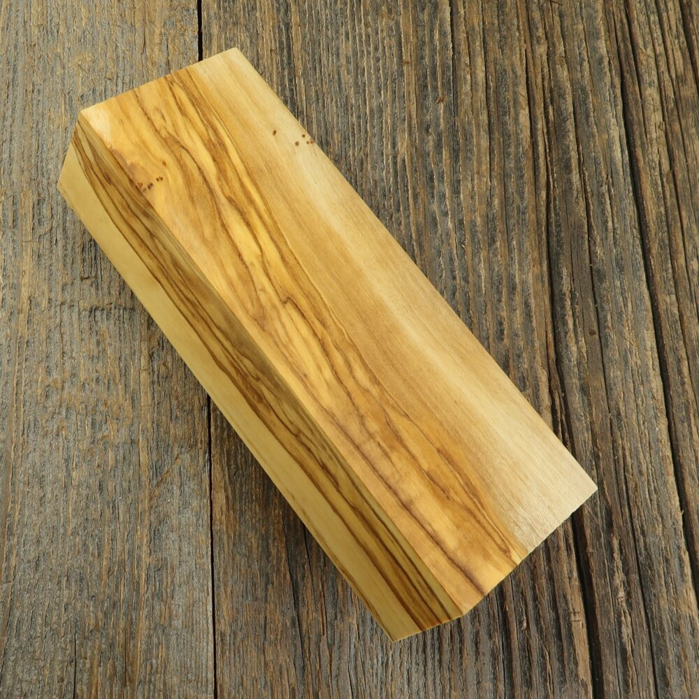Italian olive wood - 382