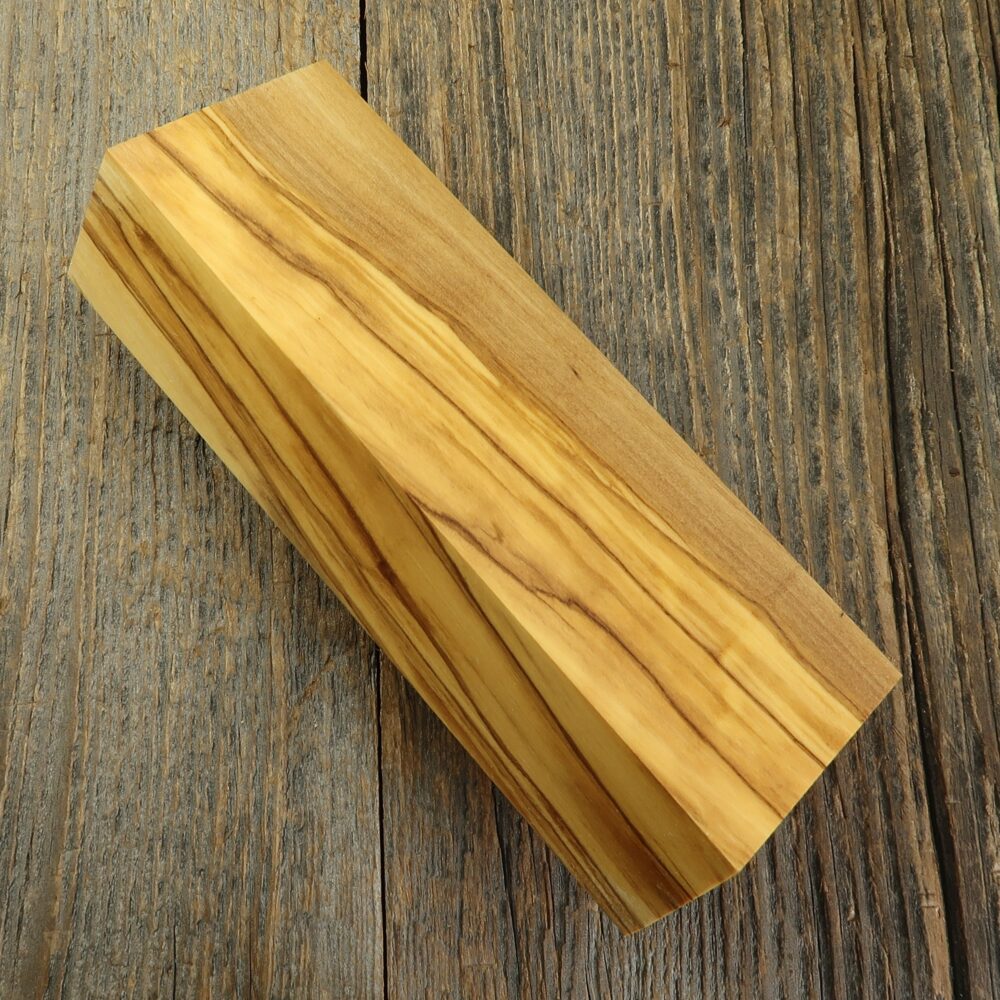 Italian olive wood - 384