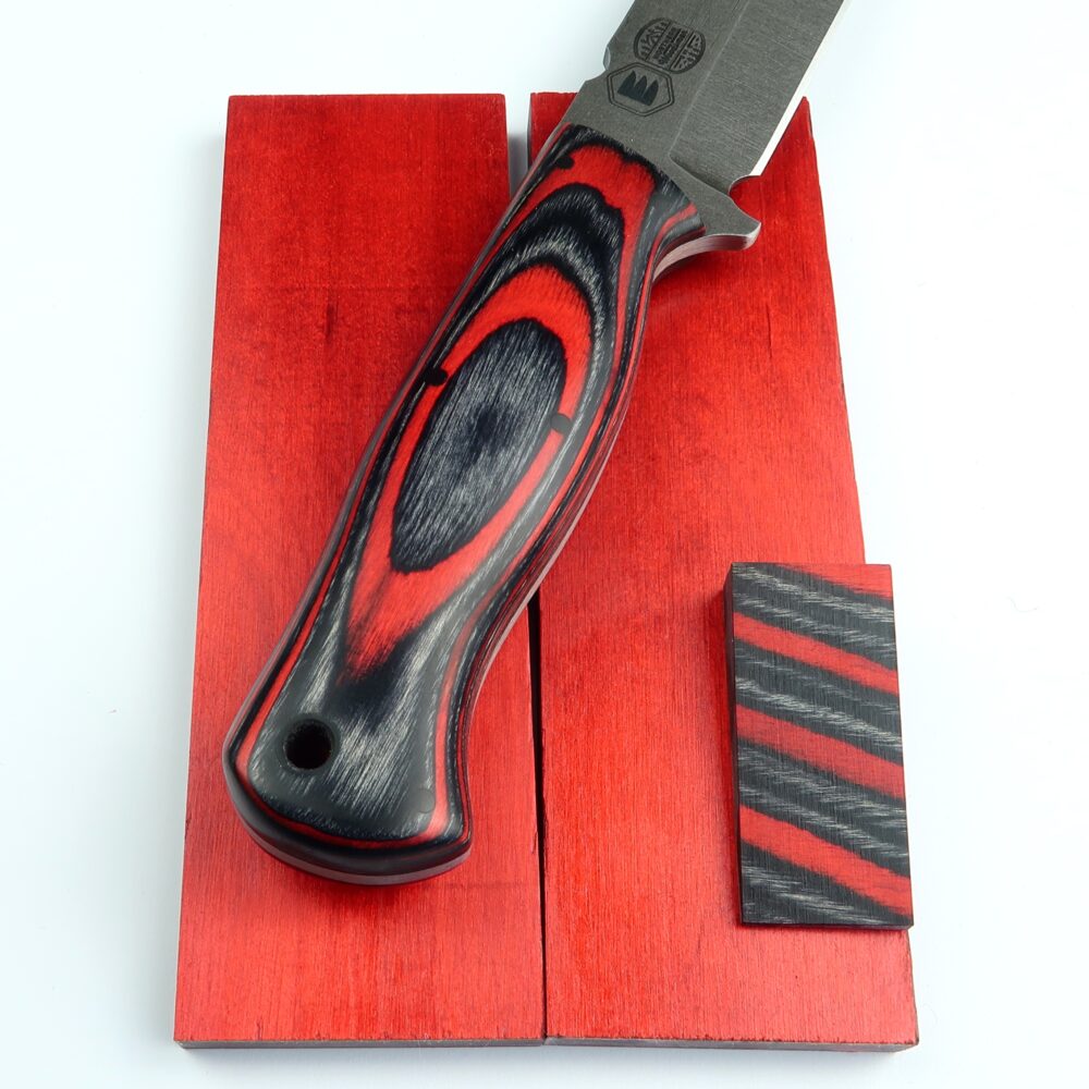 Woodcarta - Red & Black