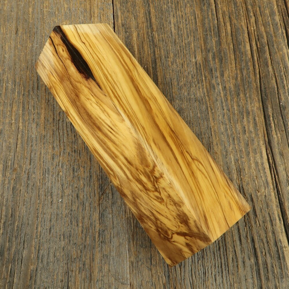 Italian olive wood - 656