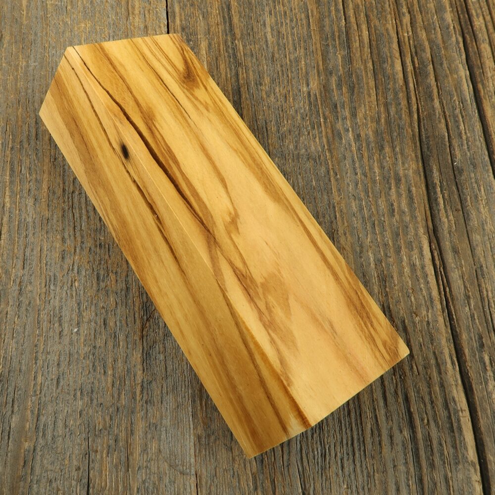Italian olive wood - 658