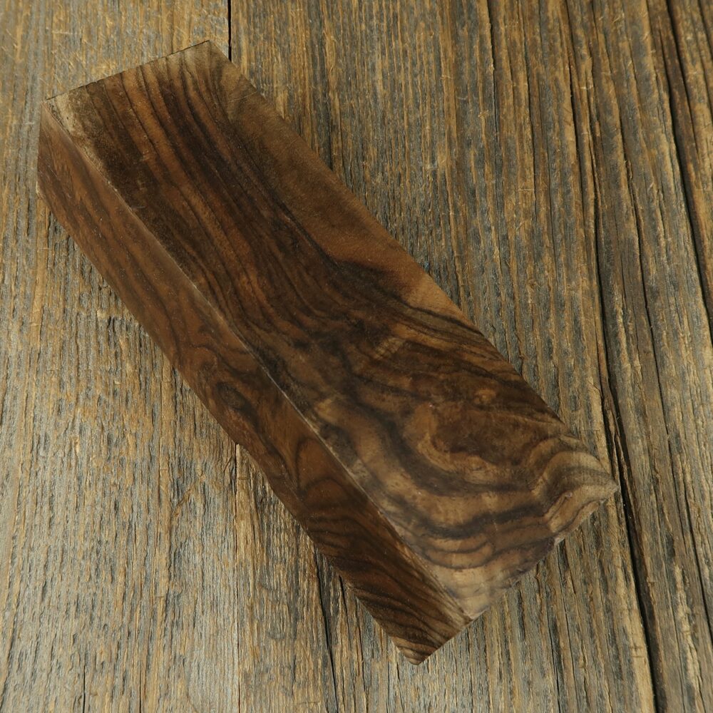 Orzech turecki / Turkish walnut - 768