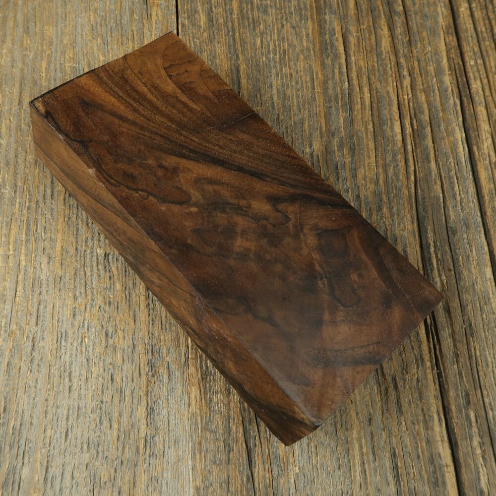 Orzech turecki / Turkish walnut - 781