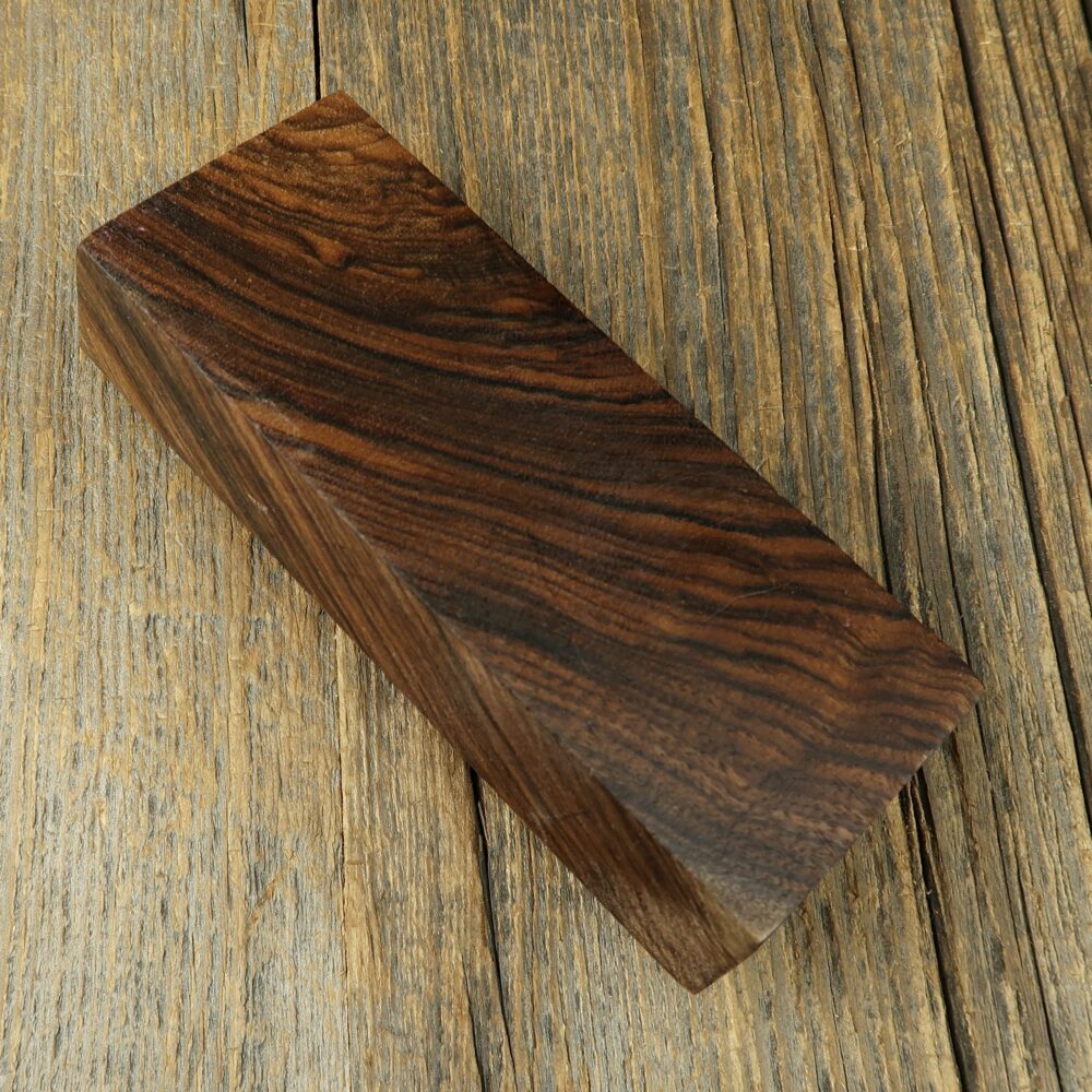 Orzech turecki / Turkish walnut - 784