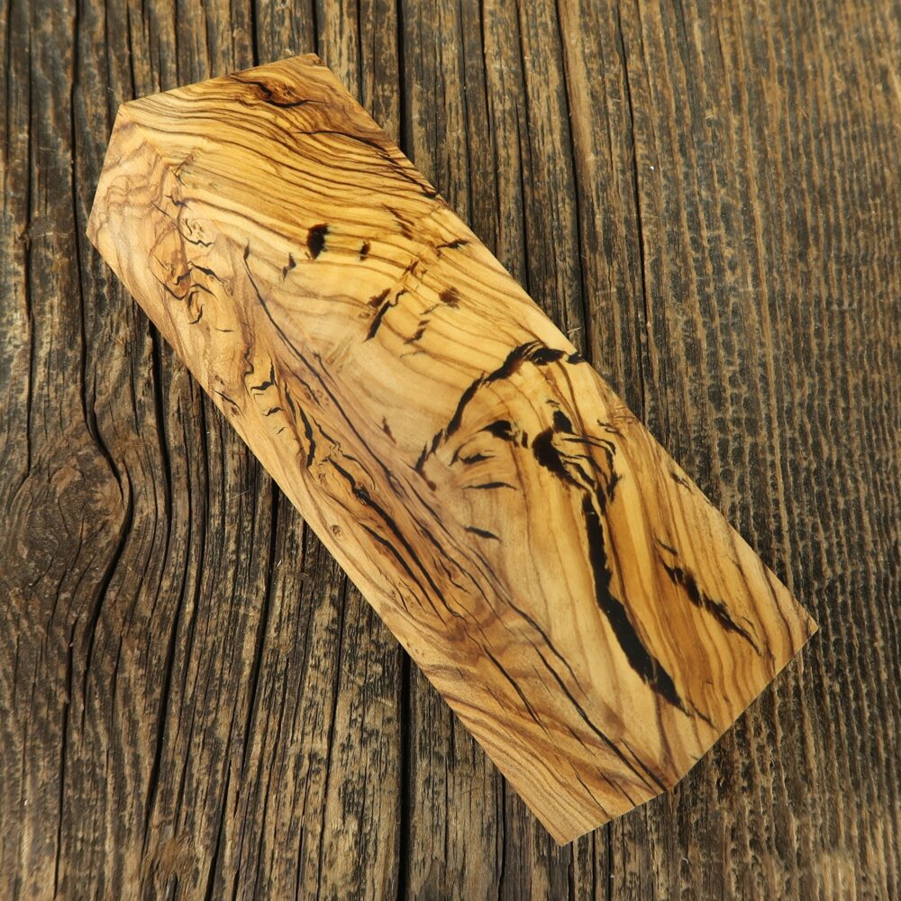 Italian olive wood - 815
