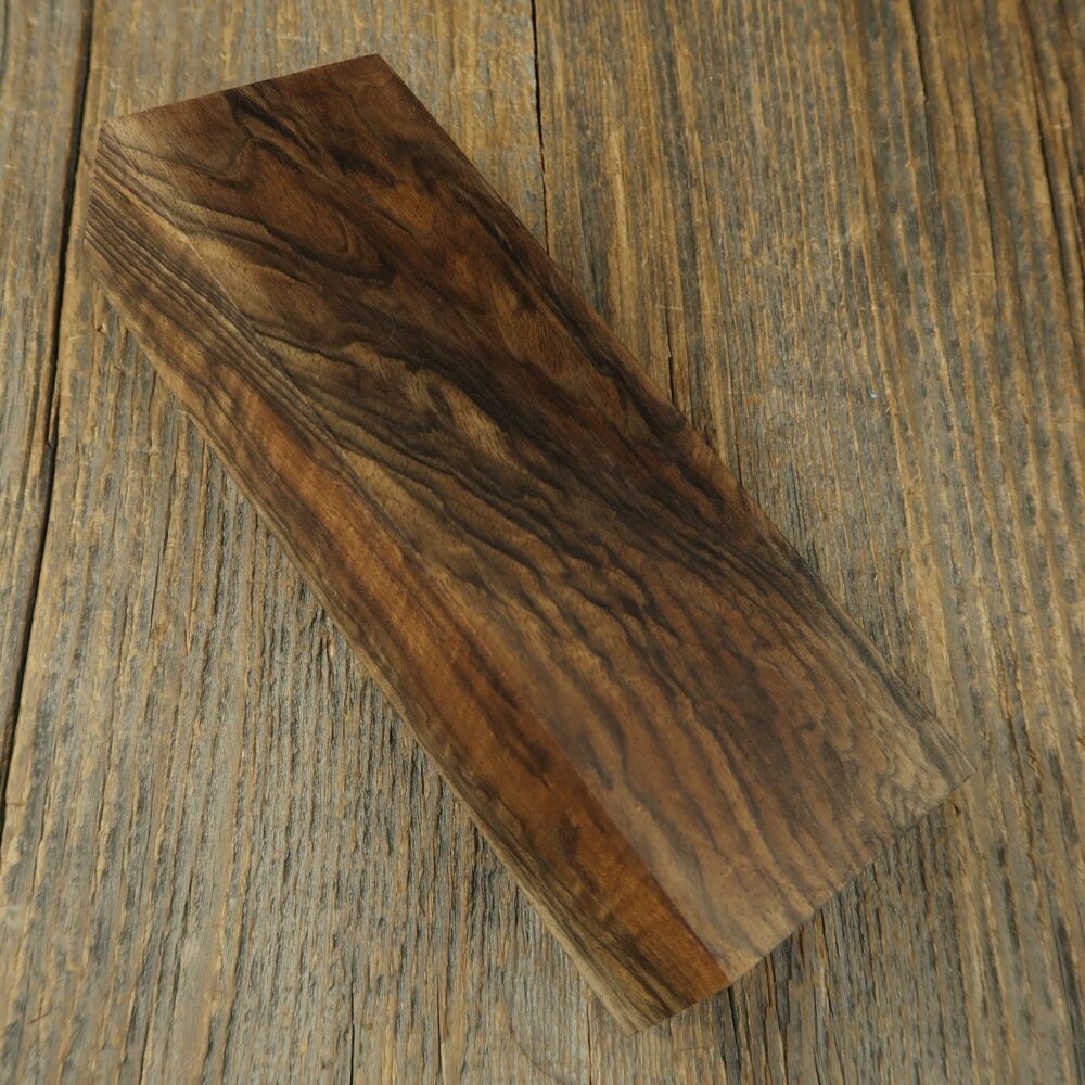 Orzech turecki / Turkish walnut - 838