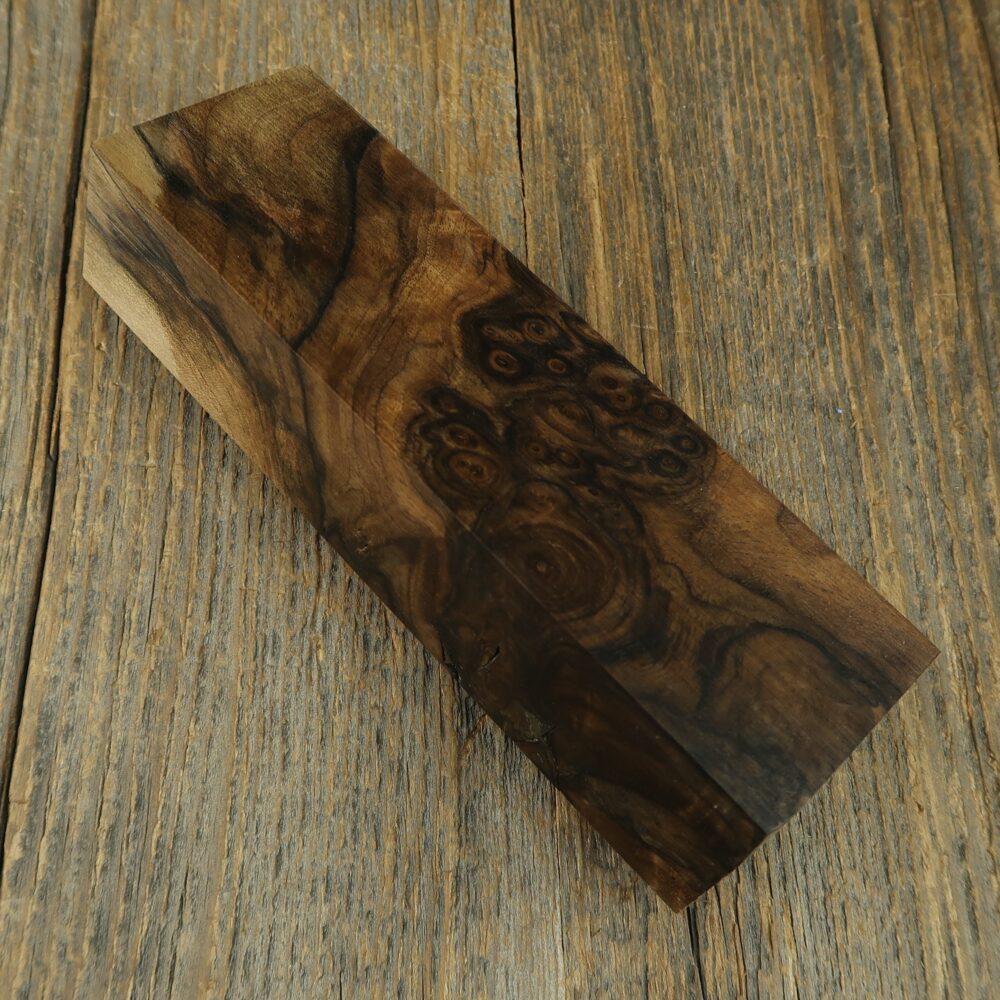 Orzech turecki / Turkish walnut - 857