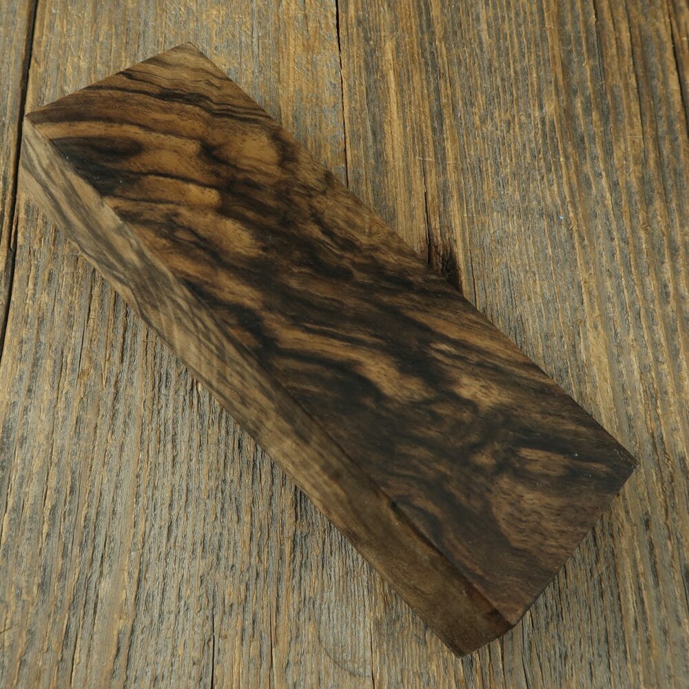Orzech turecki / Turkish walnut - 872