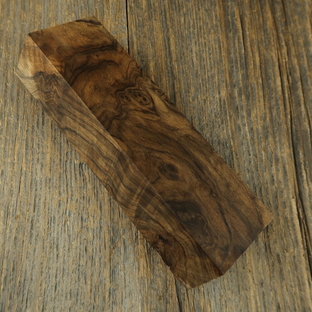 Orzech turecki / Turkish walnut - 878