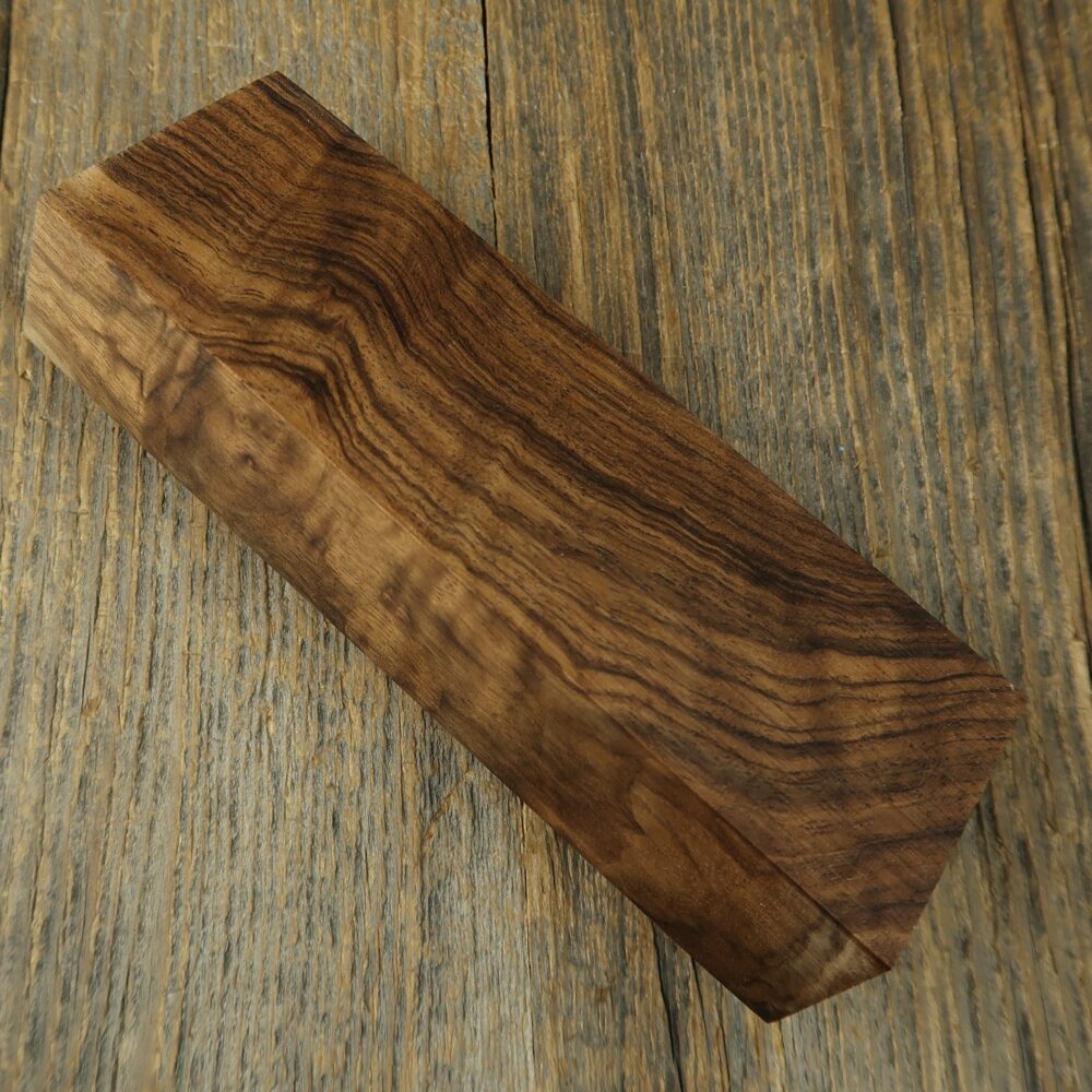 Orzech turecki / Turkish walnut - 881